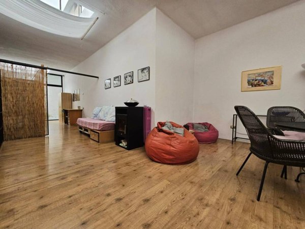 appartamento in vendita a Milano in zona Torretta