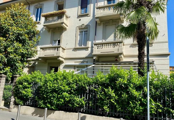 appartamento in vendita a Milano in zona Dergano