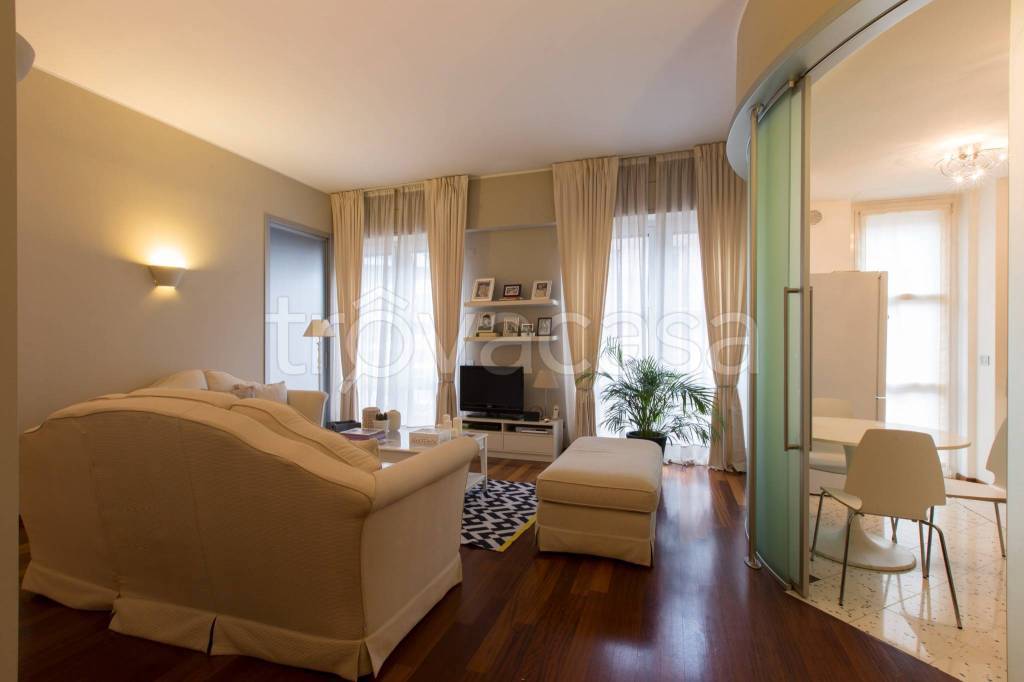 appartamento in vendita a Milano