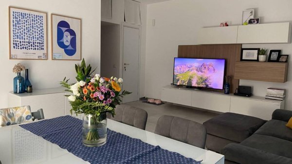 appartamento in vendita a Milano in zona Quarto Oggiaro