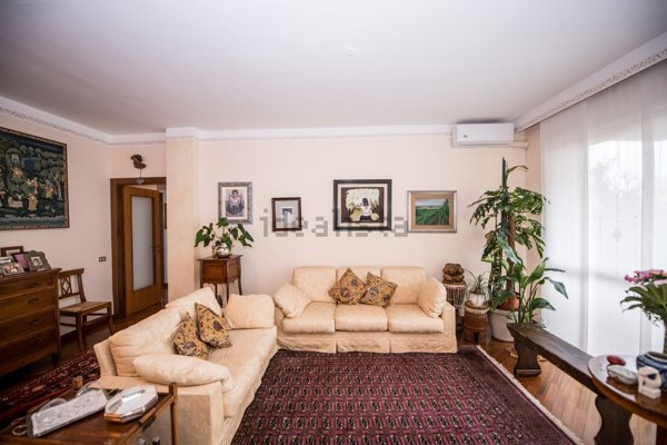 appartamento in vendita a Milano in zona Niguarda