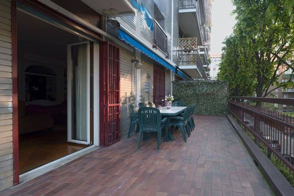 appartamento in vendita a Milano in zona Solari