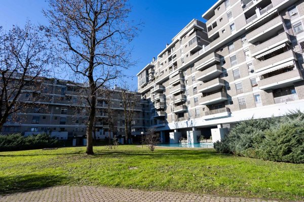 appartamento in vendita a Milano in zona Ronchetto sul Naviglio