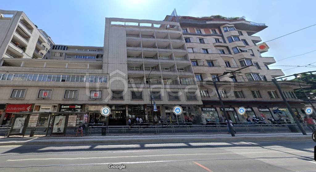 appartamento in vendita a Milano in zona XXII Marzo