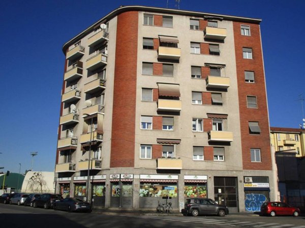 appartamento in vendita a Milano in zona Vigentino