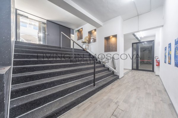 locale commerciale in vendita a Milano