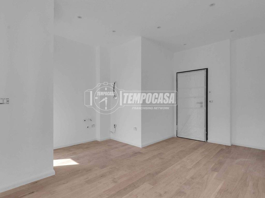 appartamento in vendita a Milano in zona Moncucco