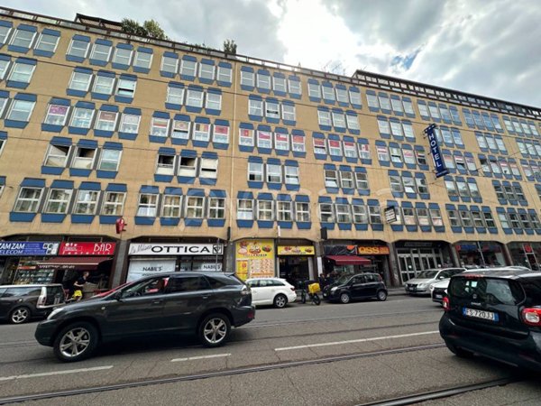 quadrivano in vendita a Milano in zona Stazione Centrale