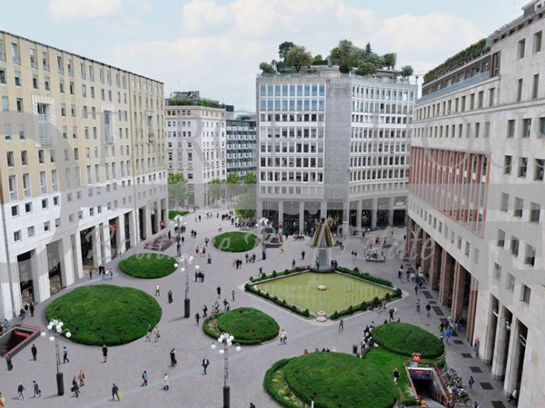 ufficio in vendita a Milano in zona Centro Storico