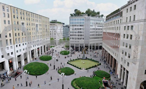 quadrivano in vendita a Milano in zona Centro Storico