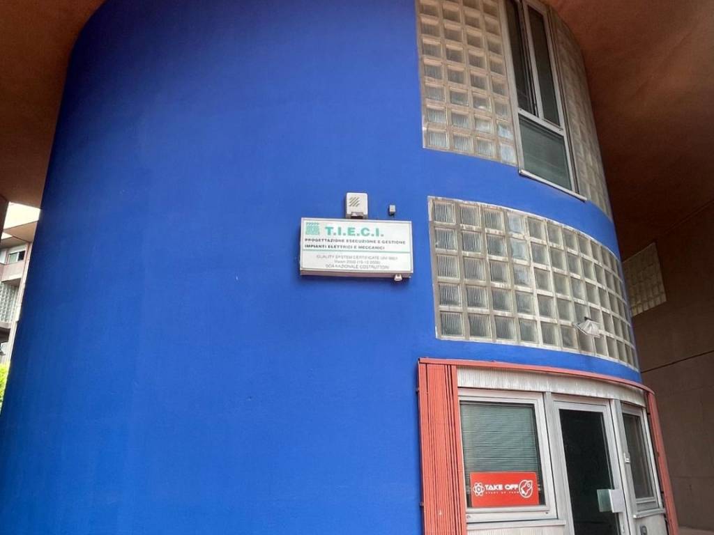 negozio in vendita a Milano in zona San Siro