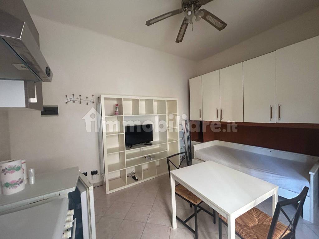 appartamento in vendita a Milano in zona Piazzale Lodi