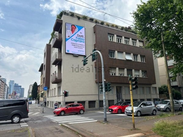 appartamento in vendita a Milano in zona Maggiolina