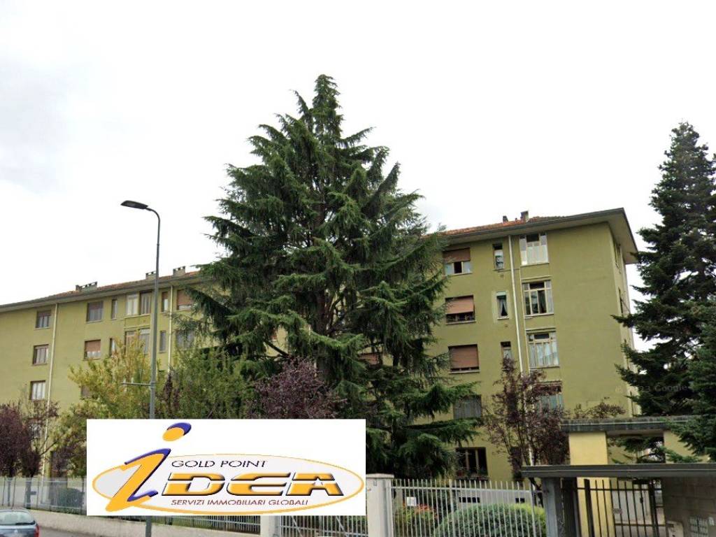 appartamento in vendita a Milano in zona Baggio