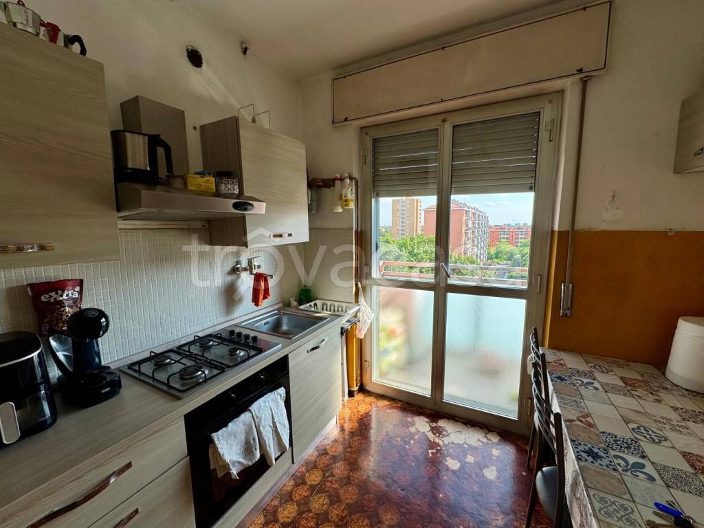 appartamento in vendita a Milano in zona Gallaratese
