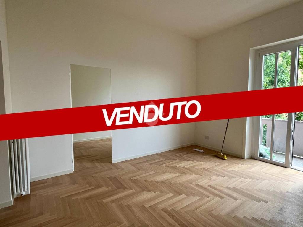 appartamento in vendita a Milano in zona Città Studi