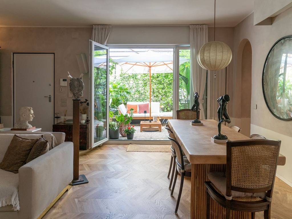 appartamento in vendita a Milano in zona Centro Direzionale