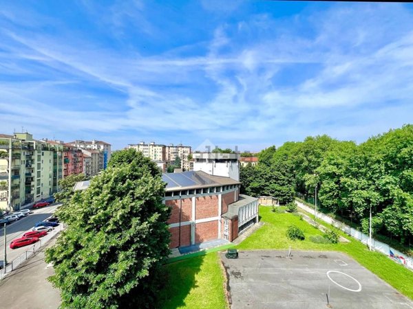 appartamento in vendita a Milano in zona Porta Vittoria