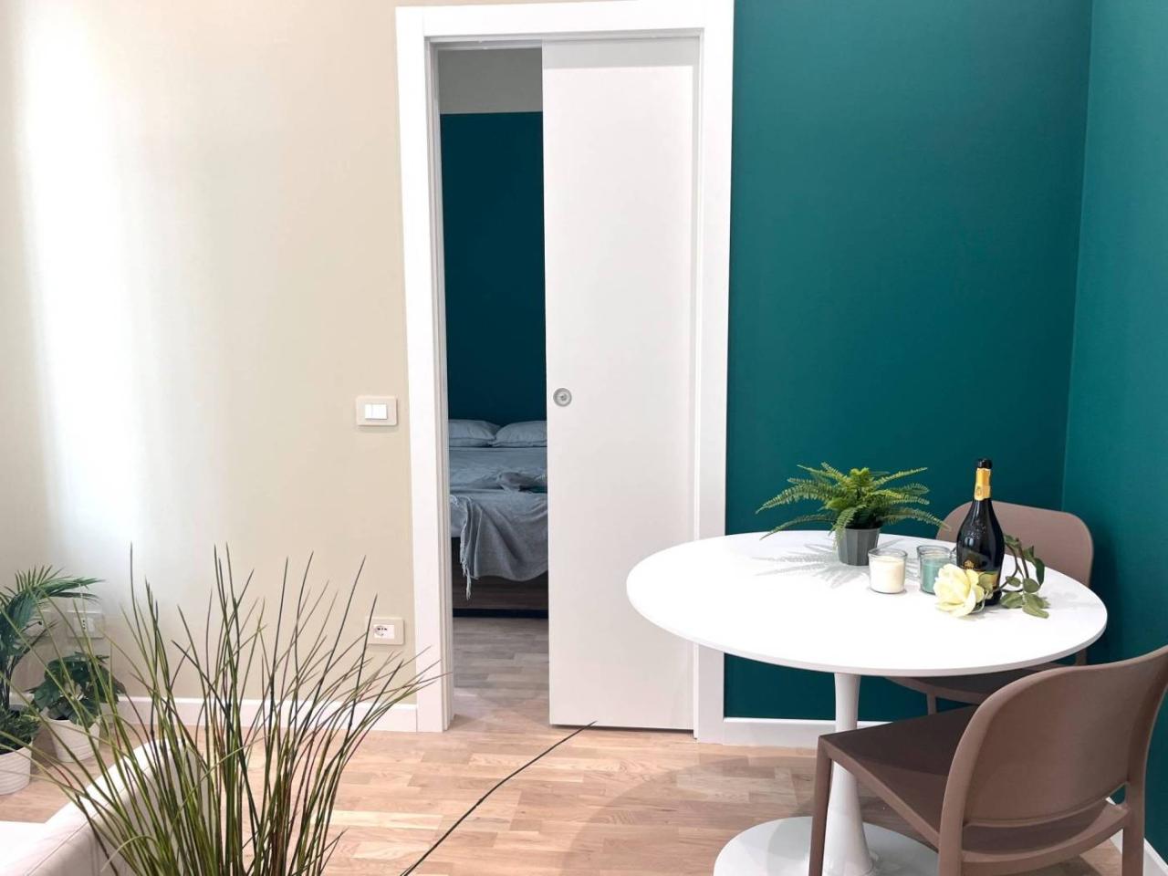 appartamento in vendita a Milano in zona Dergano