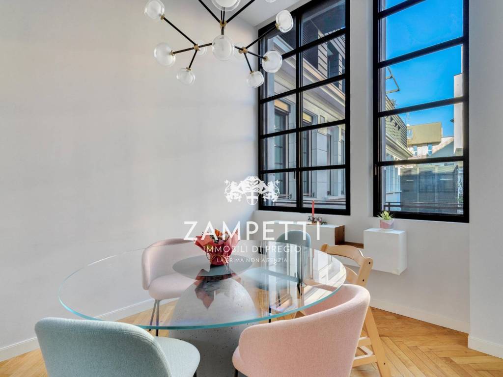 appartamento in vendita a Milano in zona Isola