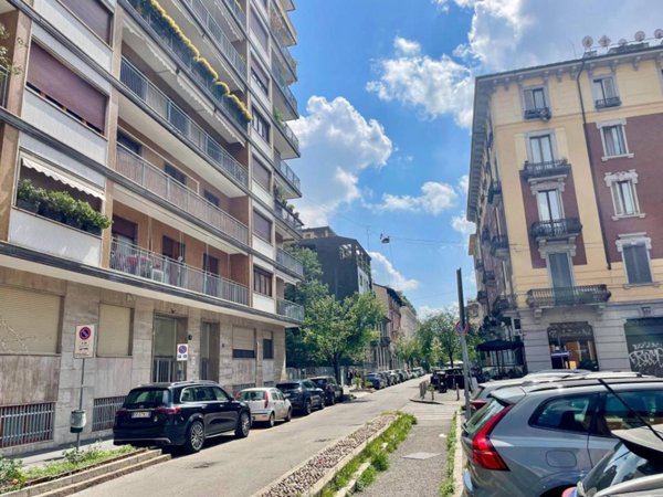 appartamento in vendita a Milano in zona Porta Venezia