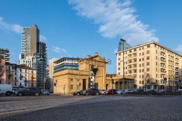 appartamento in vendita a Milano in zona Porta Nuova