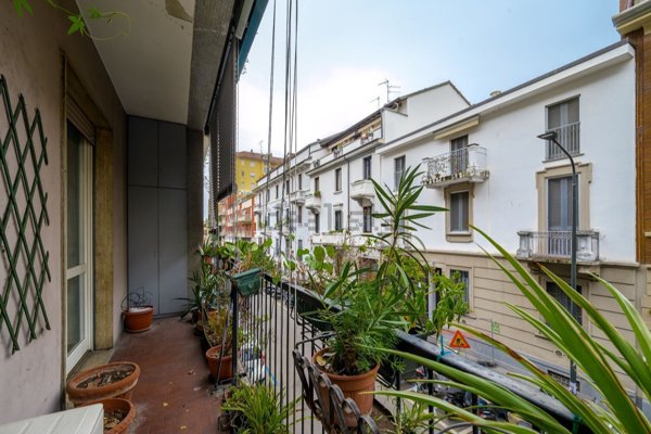 appartamento in vendita a Milano in zona Sempione