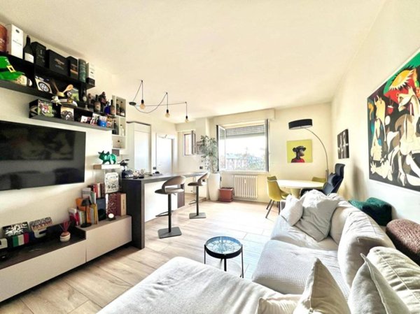 appartamento in vendita a Milano in zona Piazzale Lodi