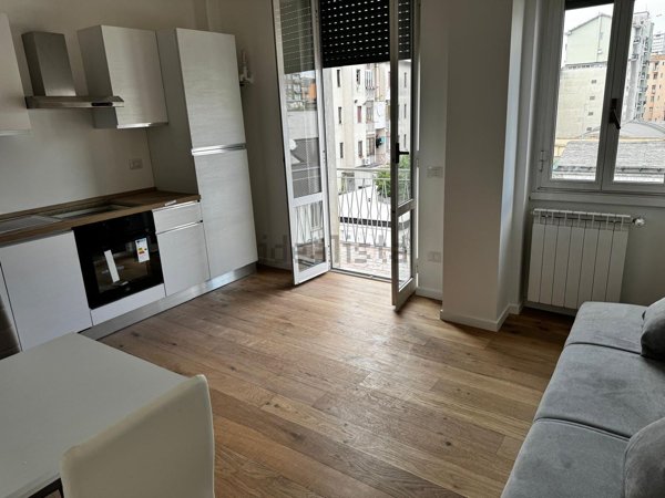 appartamento in vendita a Milano in zona Famagosta