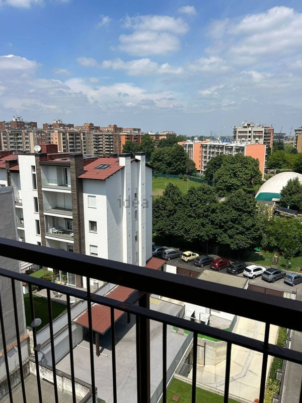 appartamento in vendita a Milano in zona Rogoredo