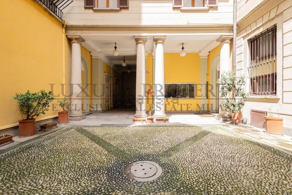 appartamento in vendita a Milano in zona Centro Storico