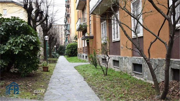 appartamento in vendita a Milano in zona Dergano