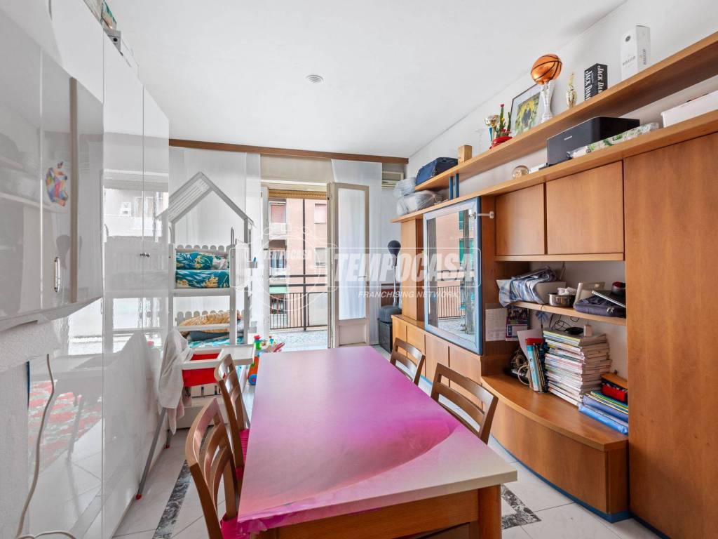 appartamento in vendita a Milano in zona Porta Vittoria
