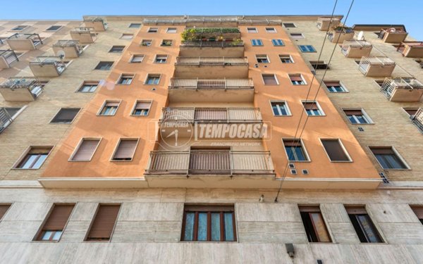 appartamento in vendita a Milano in zona Calvairate