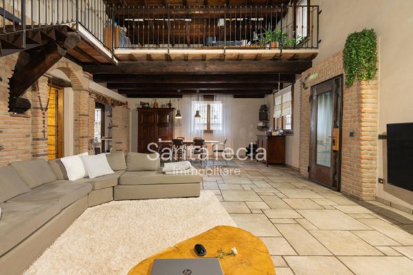 casa indipendente in vendita a Milano in zona Sempione