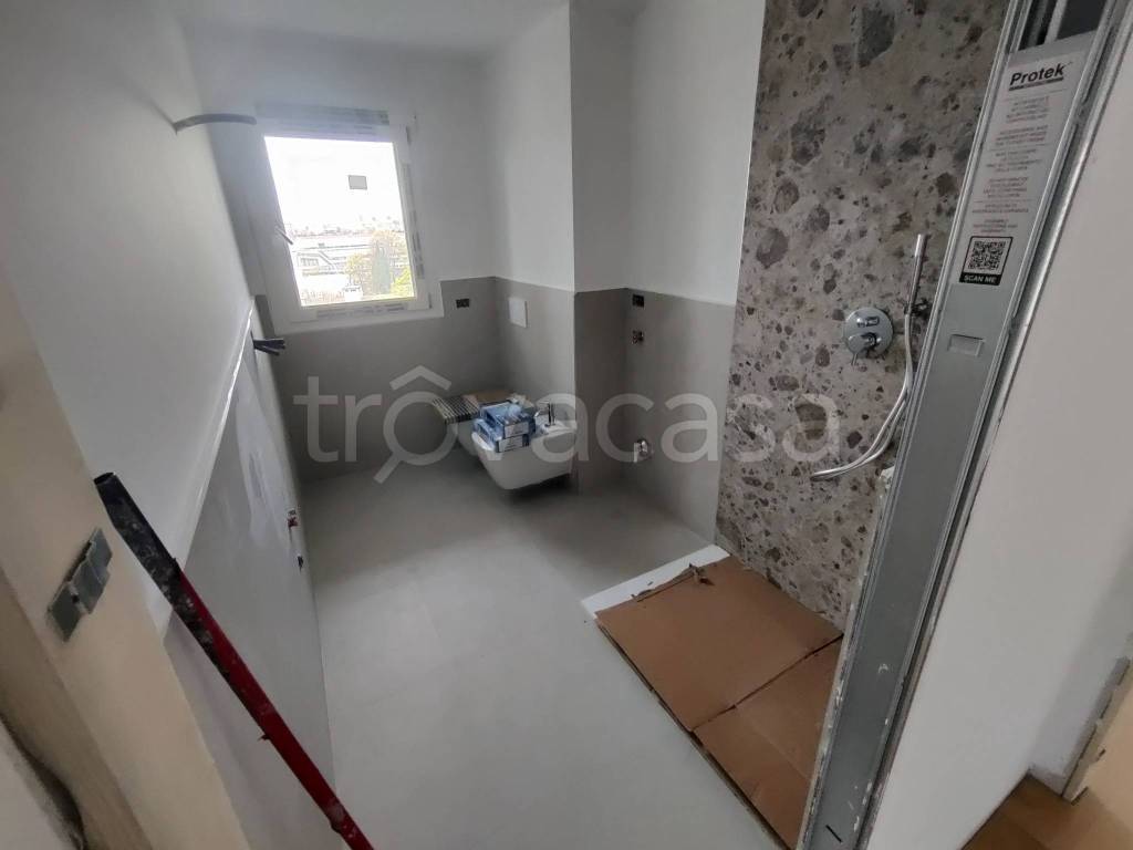 appartamento in vendita a Milano in zona Gorla