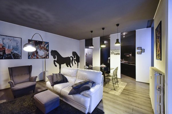 appartamento in vendita a Milano in zona Lambrate
