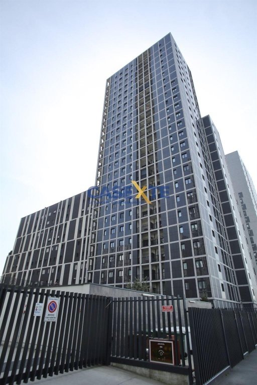 appartamento in vendita a Milano in zona Sempione