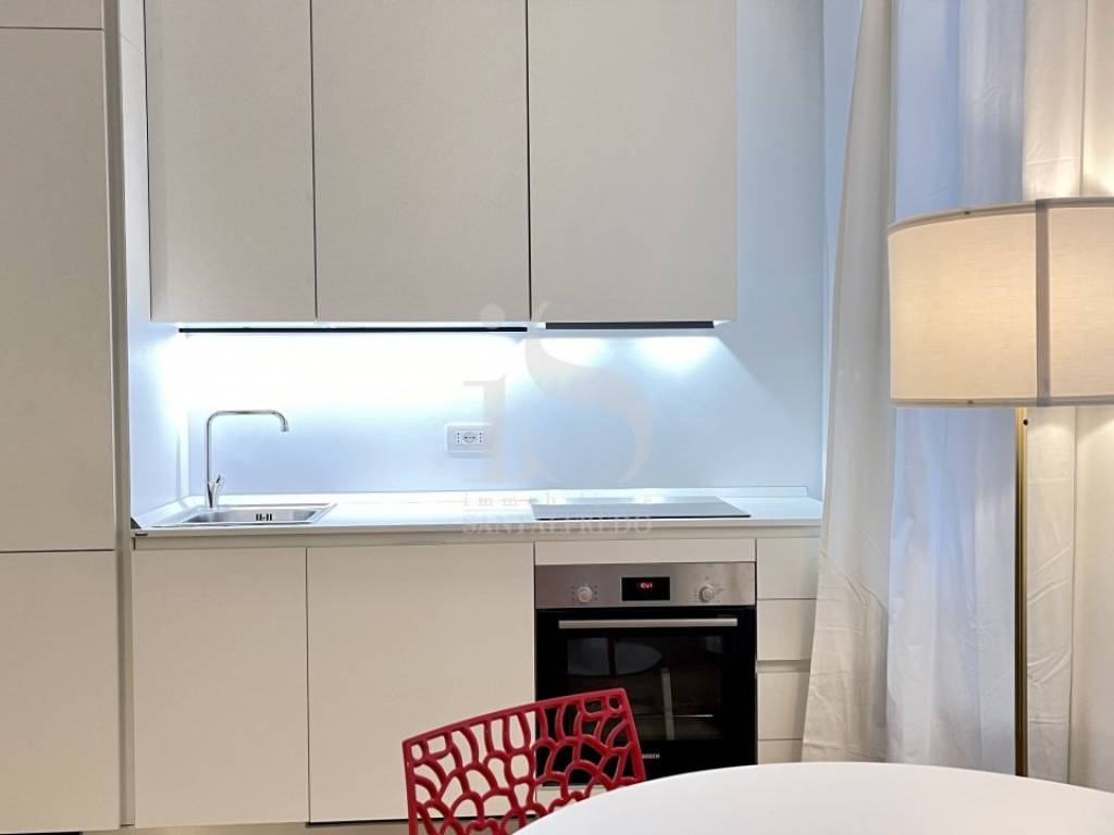 appartamento in vendita a Milano in zona Isola