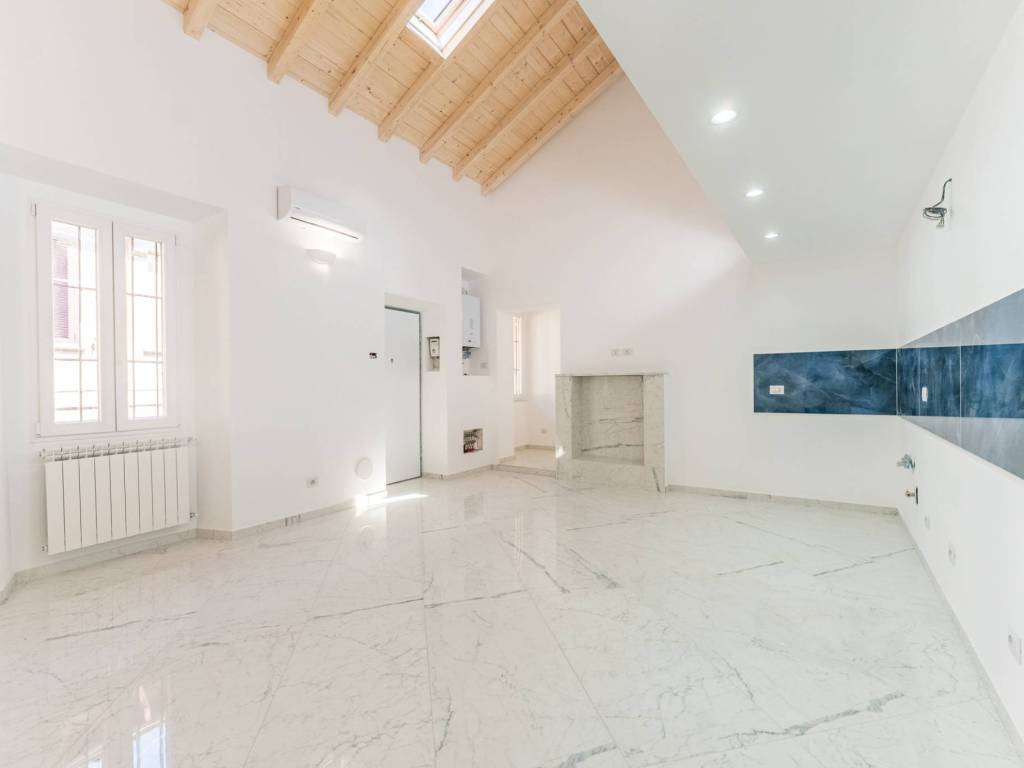 appartamento in vendita a Milano in zona Baggio