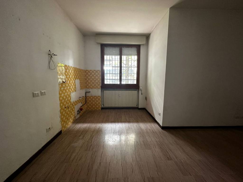 appartamento in vendita a Milano in zona Stazione Centrale