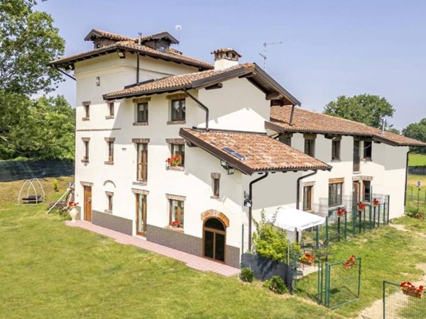 casa indipendente in vendita a Milano