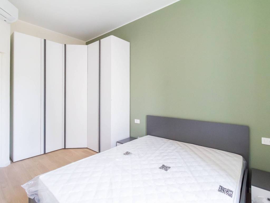 appartamento in vendita a Milano in zona Adriano