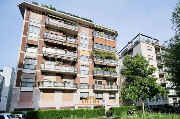 appartamento in vendita a Milano in zona Brera