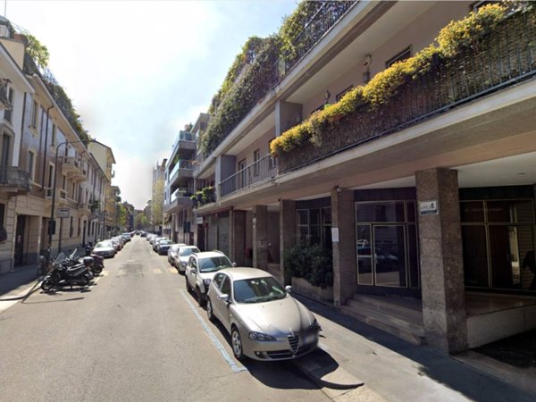 appartamento in vendita a Milano in zona Isola