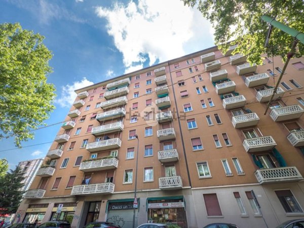 appartamento in vendita a Milano in zona Prato Centenaro