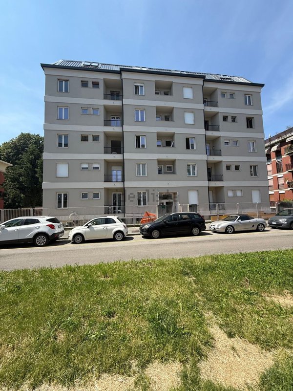 appartamento in vendita a Milano in zona San Siro