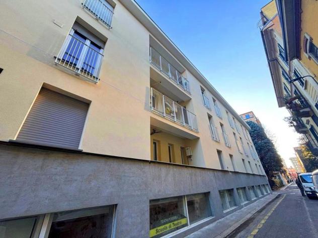 appartamento in vendita a Milano in zona Porta Genova