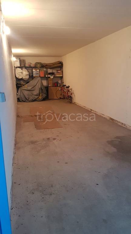 locale di sgombero in vendita a Milano in zona Solari
