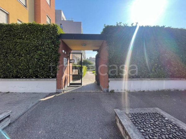 appartamento in vendita a Milano in zona Gallaratese